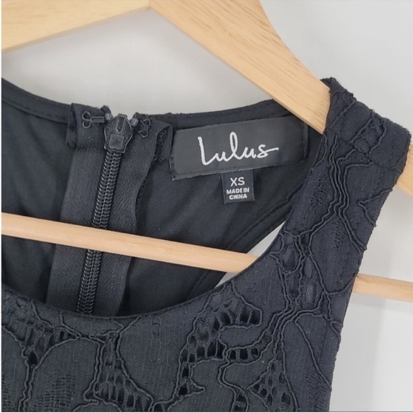 Lulu's Daisy Date‎ Black Lace Skater Dress - Picture 3 of 5